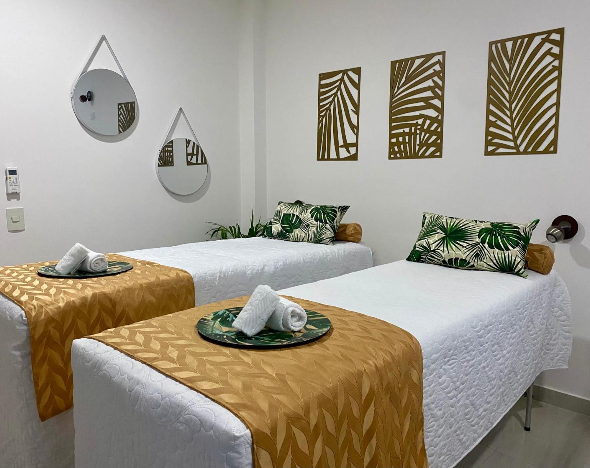 Makena La Boquilla Beach Hostel Cartagène Extérieur photo